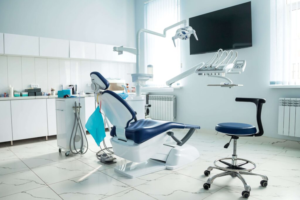 Toothology dental operatory